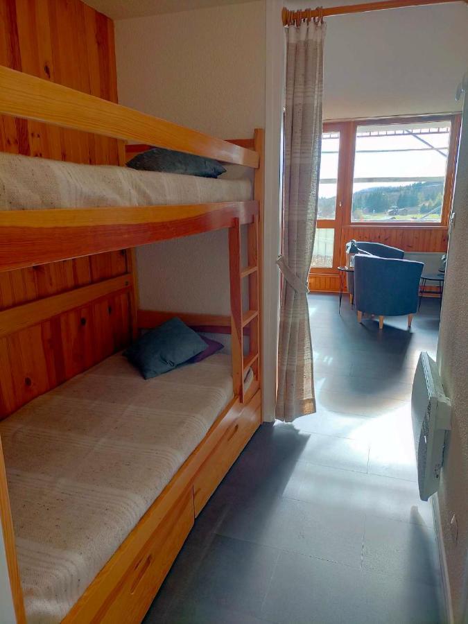 Appartement Situe En Plein Centre A Deux Pas Des Pistes. 贝斯和圣阿纳斯泰斯 外观 照片